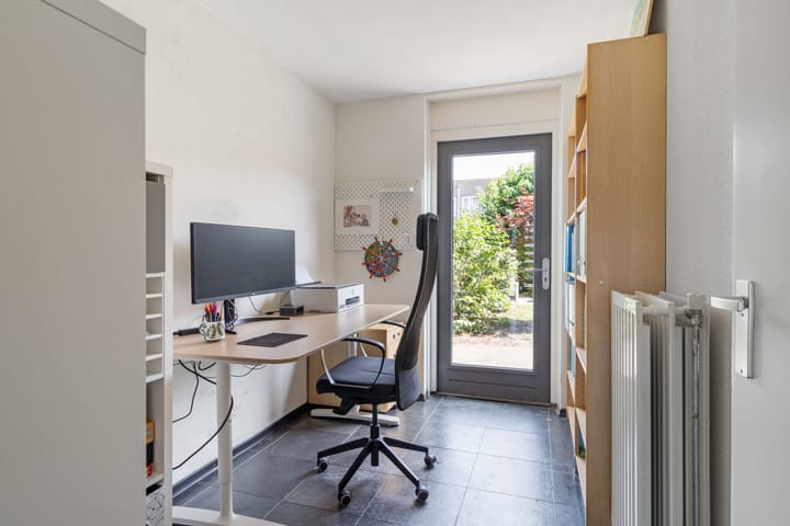 Foto 9 van Waterviolier 100