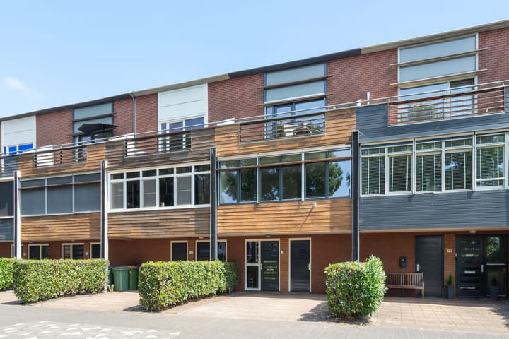 Foto 41 van Waterviolier 100