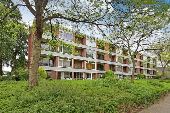 Foto 1 van Zwaluwlaan 14