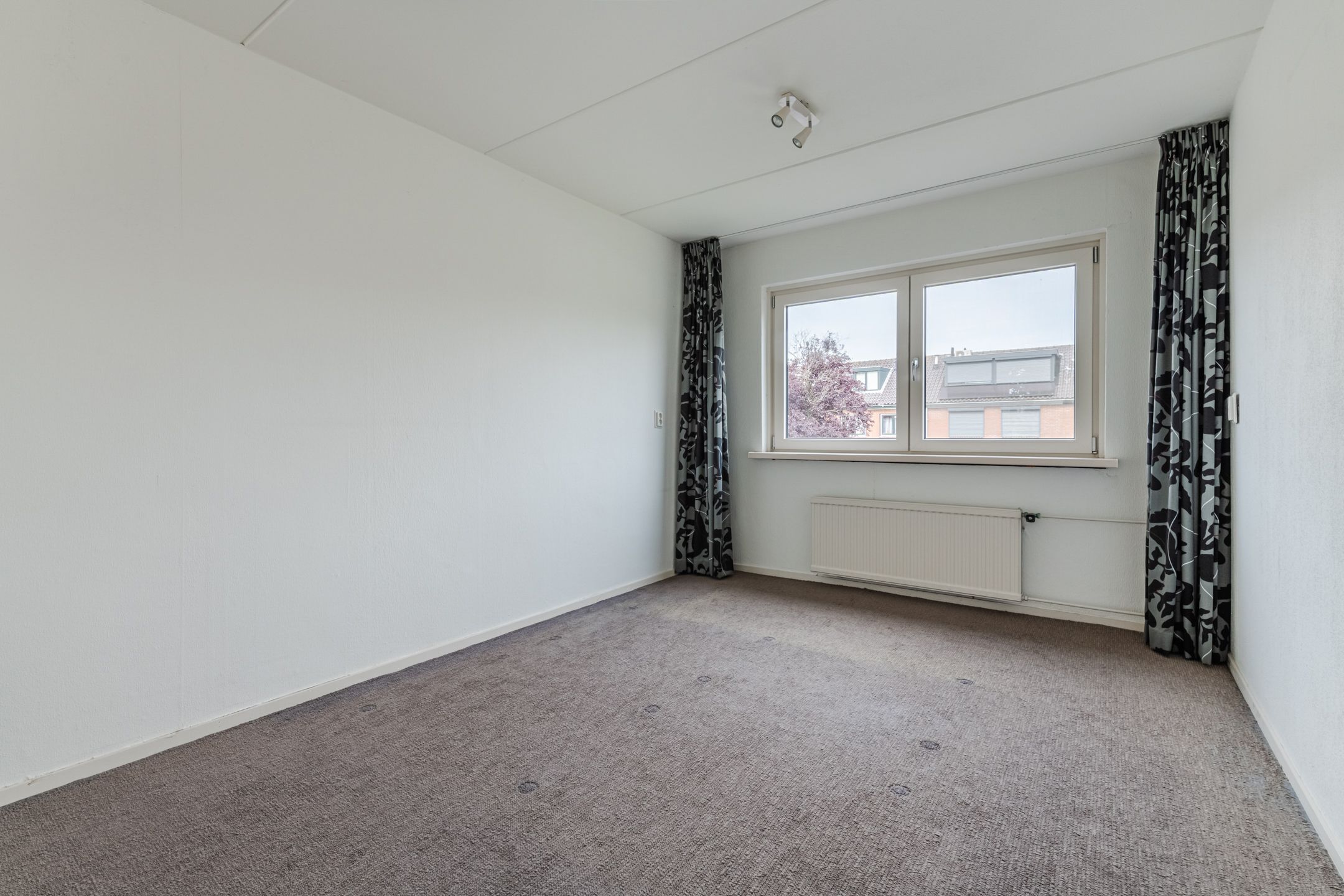 Foto 33 van Woekeven 49