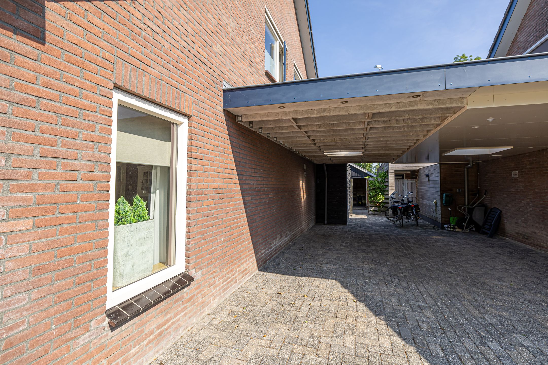 Foto 6 van Langgrousterwei 42