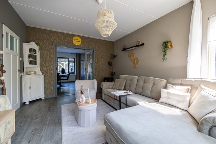 Foto 10 van Langgrousterwei 42