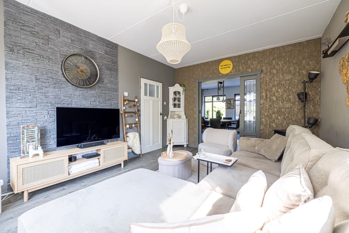 Foto 11 van Langgrousterwei 42