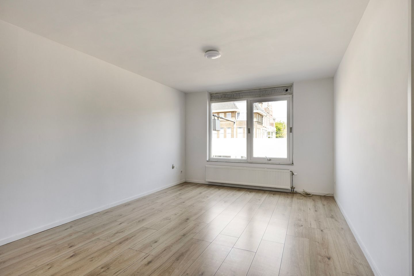 Foto 10 van Valkenbosplein 17-F