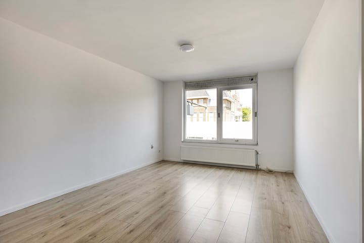 Foto 10 van Valkenbosplein 17-F