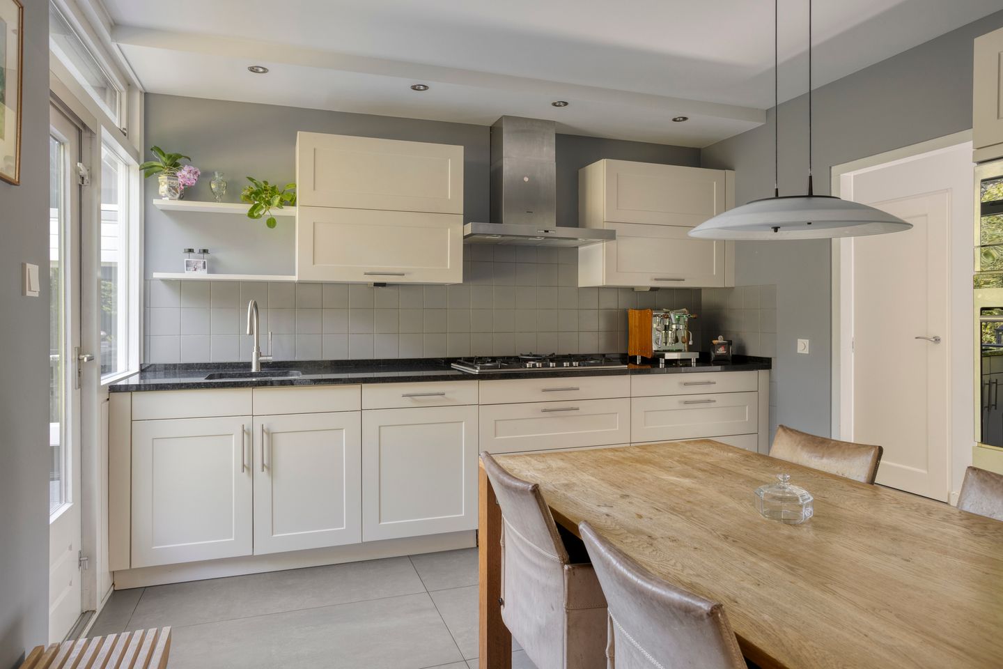 Foto 25 van Korte Voren 11