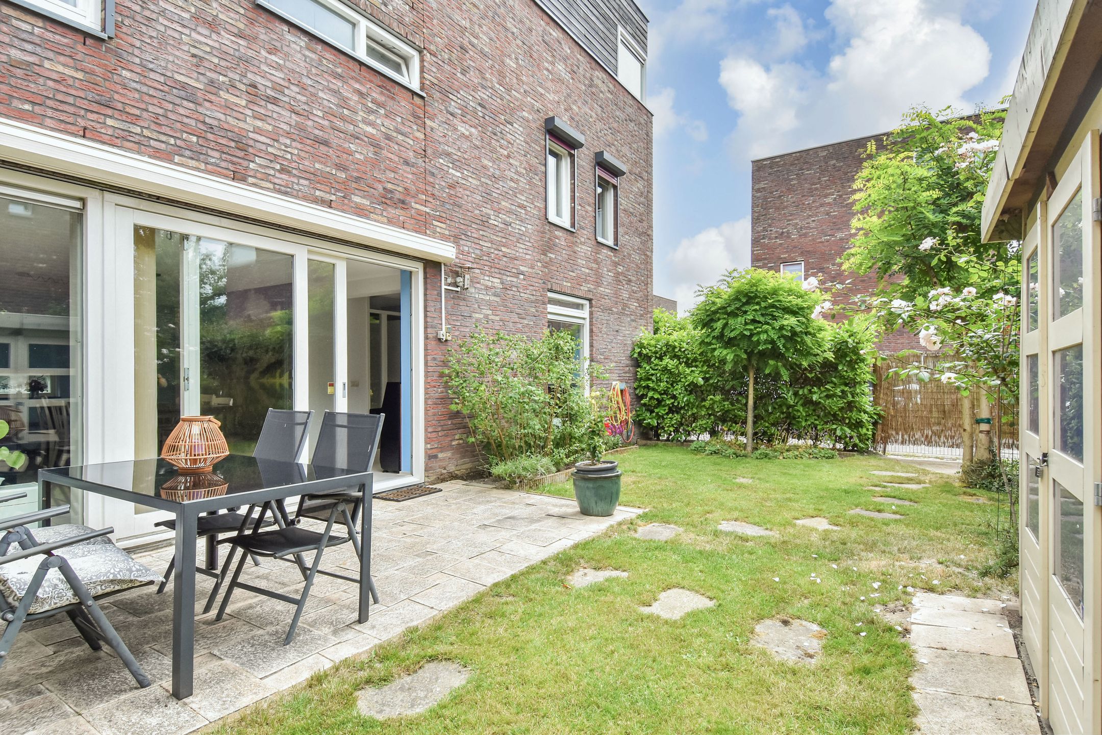 Foto 3 van Zomereik 48