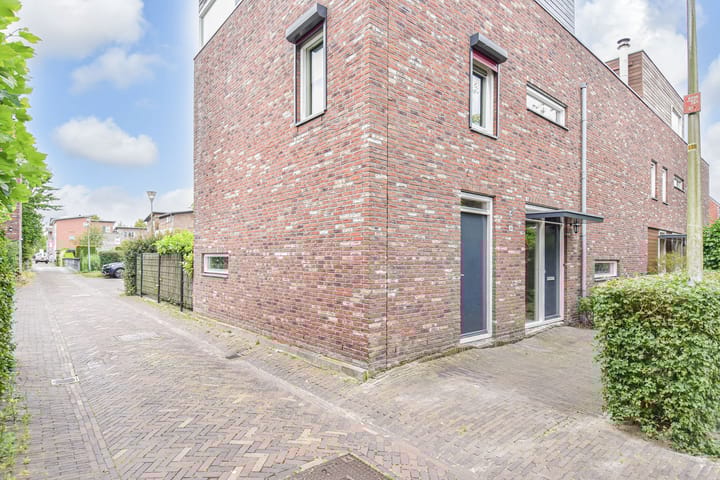 Foto 5 van Zomereik 48