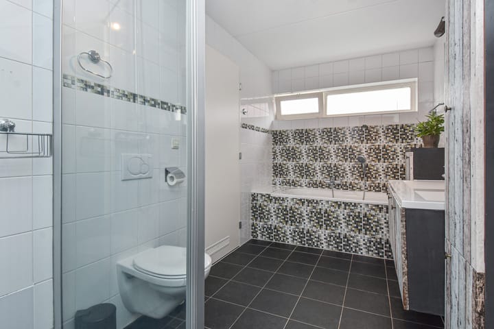 Foto 33 van Zomereik 48