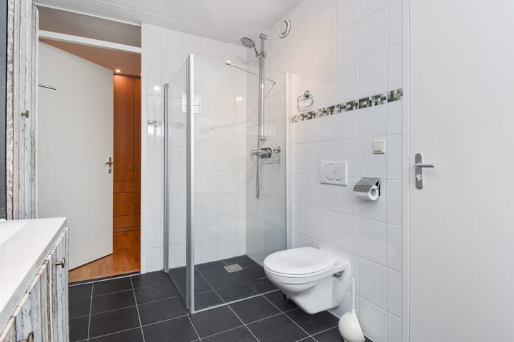 Foto 36 van Zomereik 48