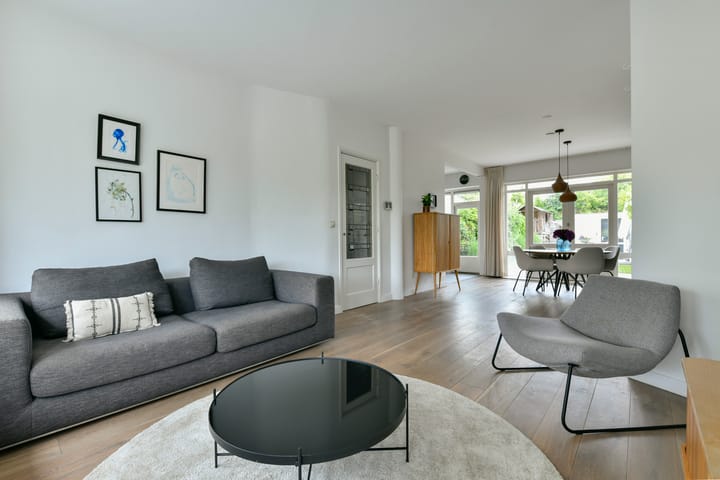 Foto 6 van Graaf Aelbrechtlaan 6