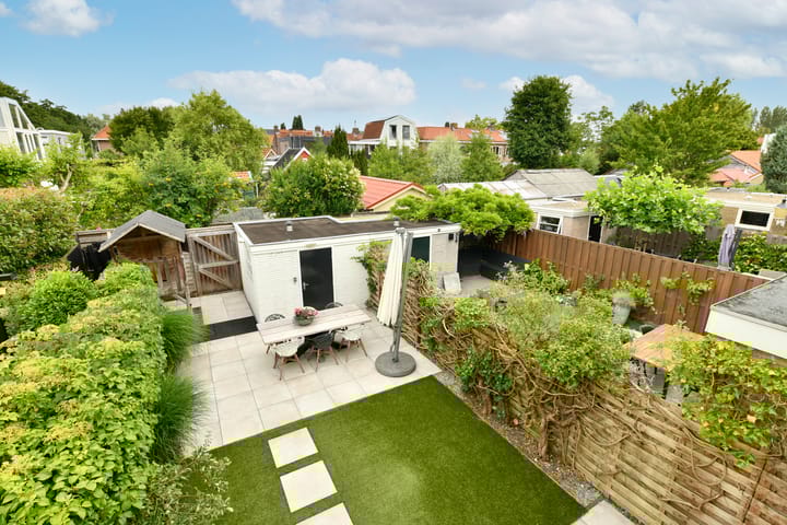 Foto 16 van Graaf Aelbrechtlaan 6