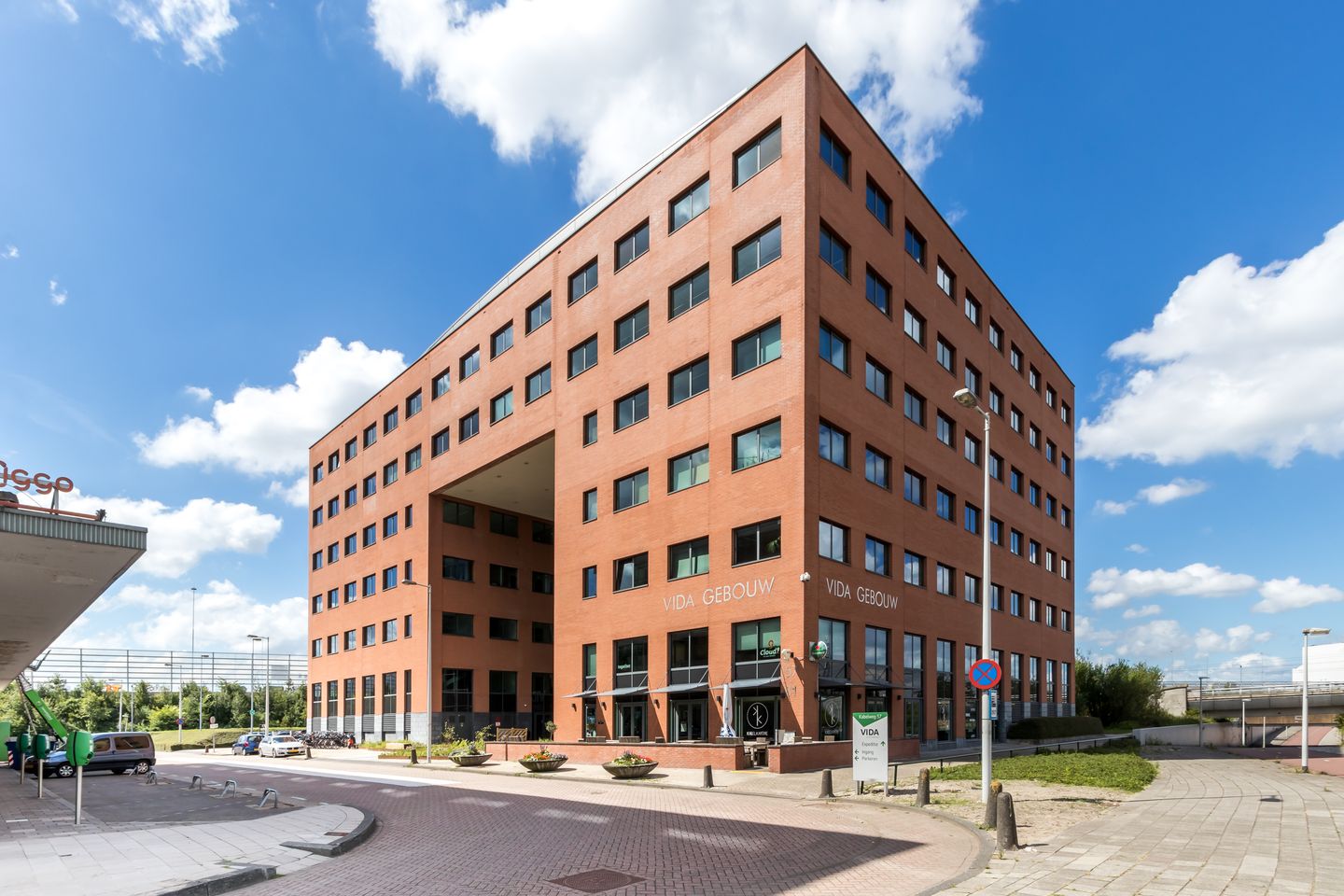 Bekijk foto 1 van Kabelweg 57