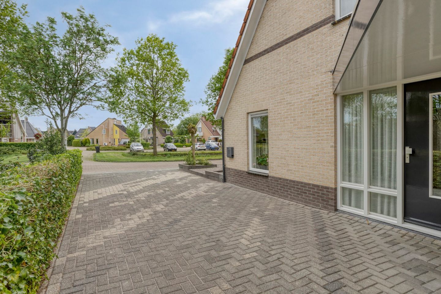 Photo 4 of Roggeblom 28