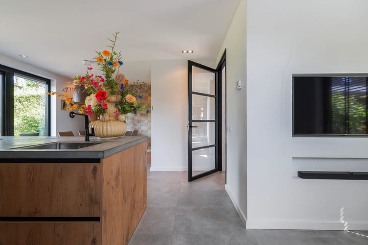 Foto 18 van Hogevaart 133