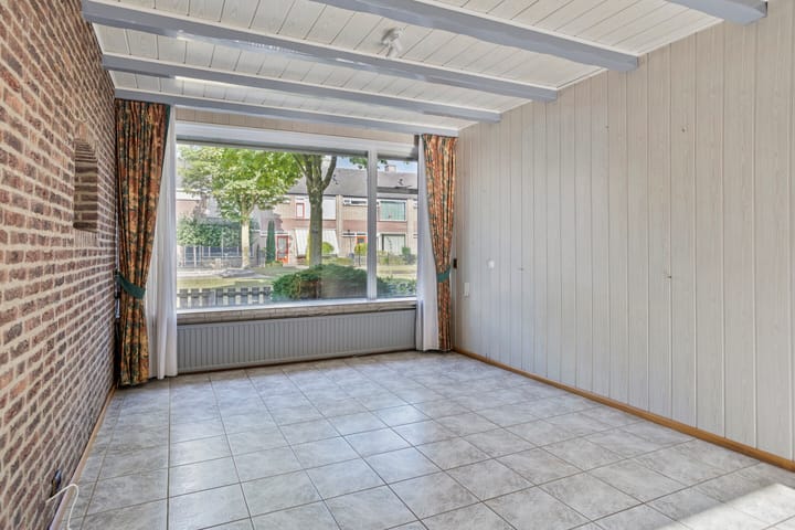 Foto 10 van Joeri Gagarinstraat 61