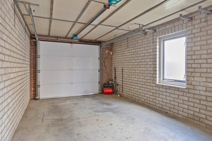 Foto 29 van Joeri Gagarinstraat 61