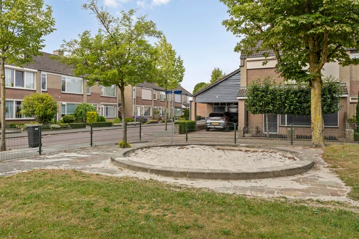 Foto 33 van Joeri Gagarinstraat 61