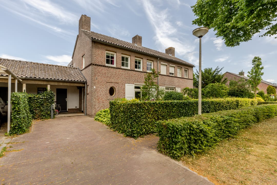 Foto 1 van Karel Doormanlaan 16