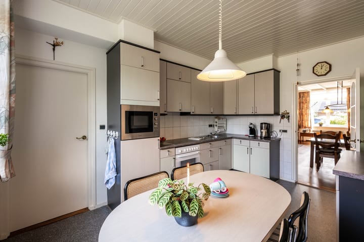 Photo 12 of Kerkstraat 17