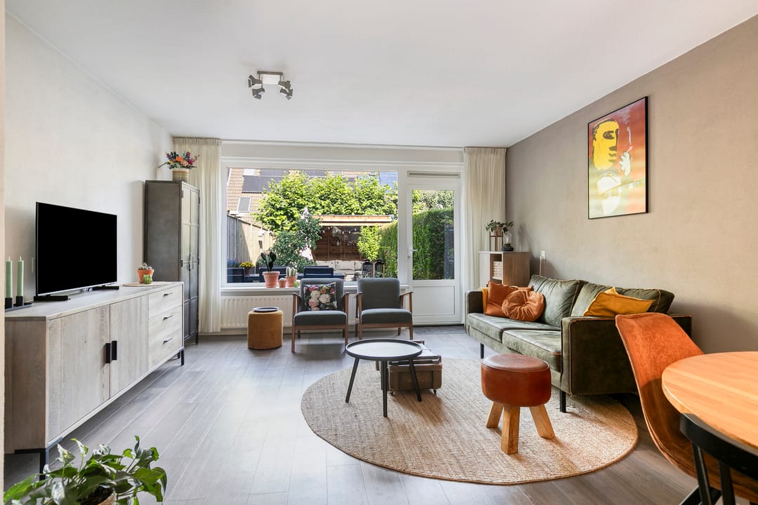 Foto 2 van Ruisdaelstraat 10