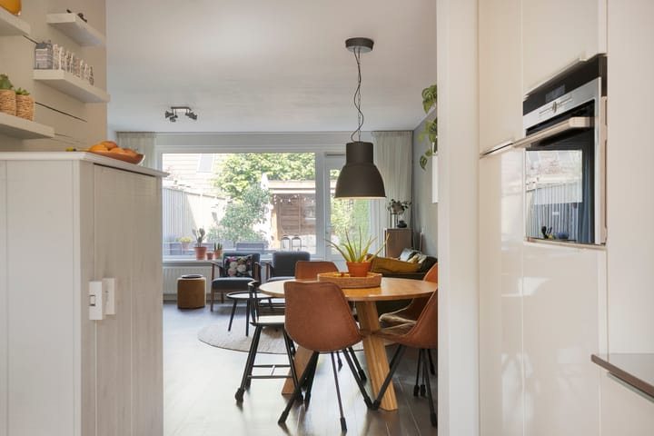 Foto 9 van Ruisdaelstraat 10