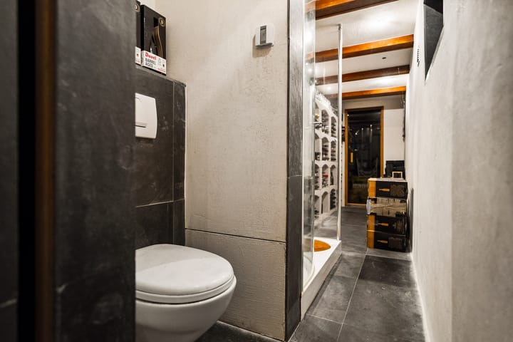 Photo 53 of Riperwei 10