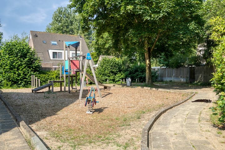 Foto 26 van Ruisdaelstraat 10