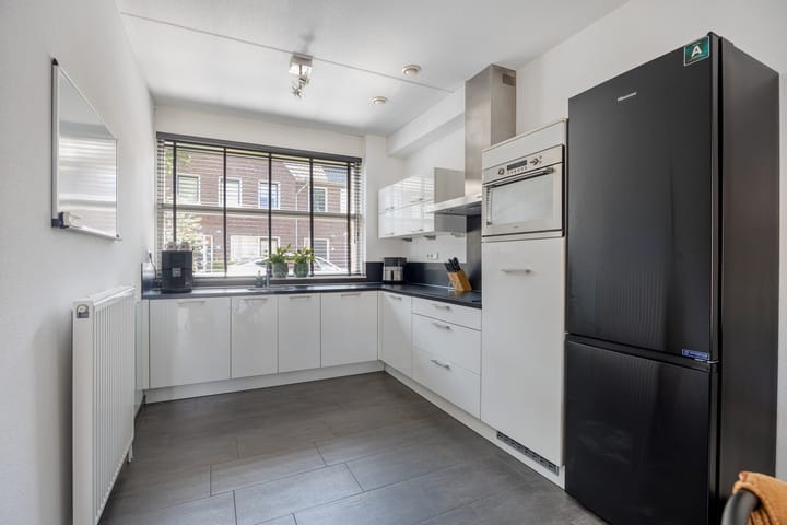 Foto 8 van Centuriostraat 18