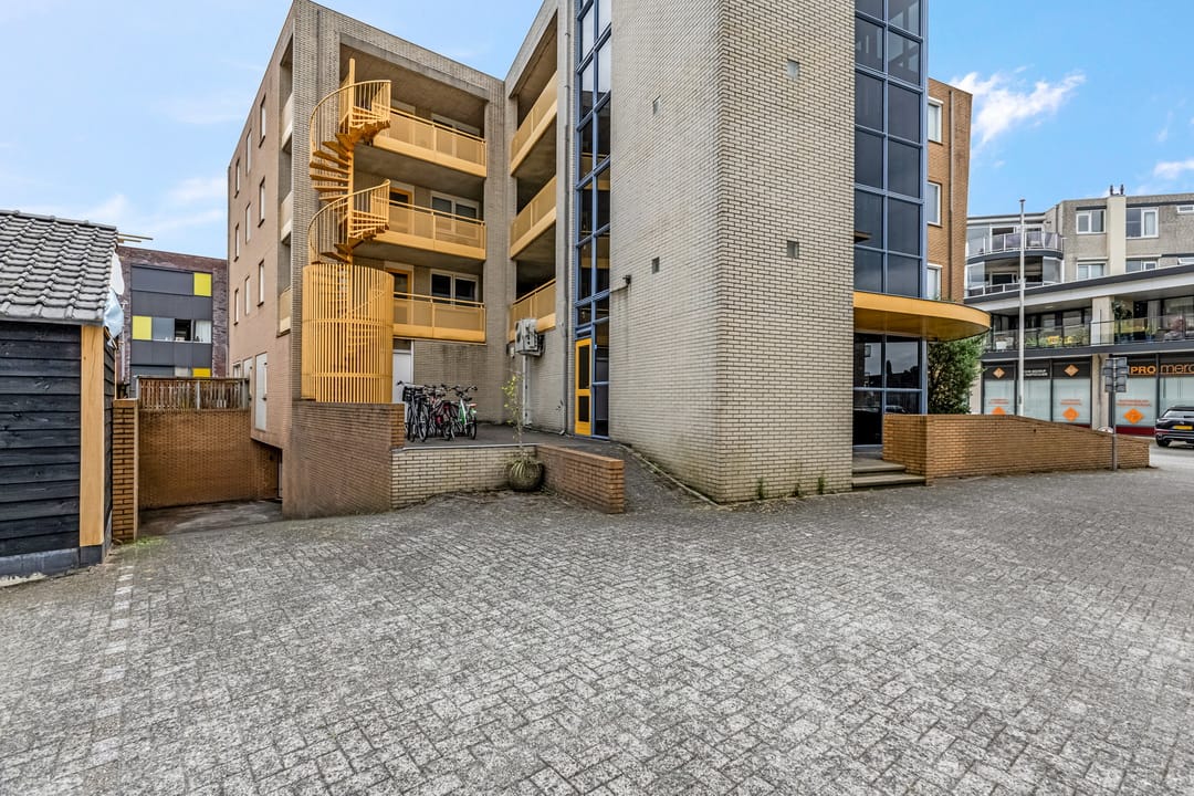 Photo 26 of Waterloweg 22