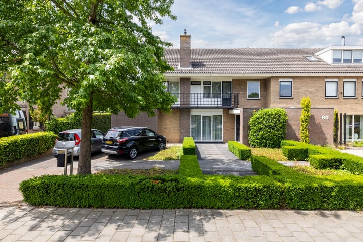 Foto 2 van van Limburg Stirumstraat 62