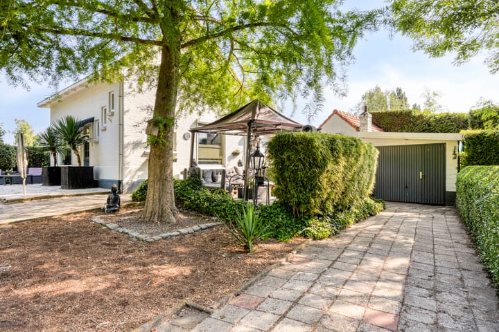 Photo 40 of Eindstraat 56