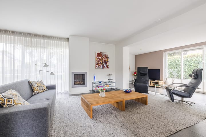 Foto 3 van van Limburg Stirumstraat 62