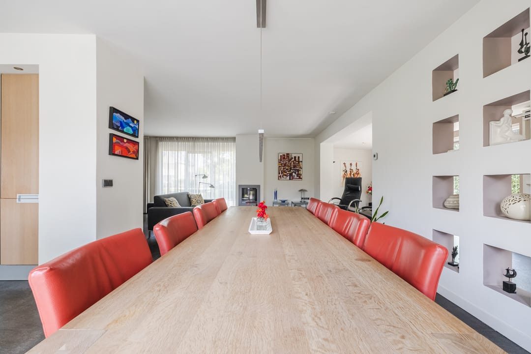 Foto 17 van van Limburg Stirumstraat 62