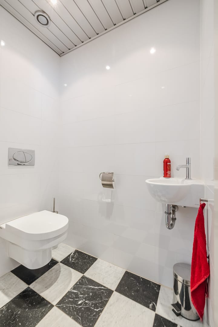 Foto 26 van van Limburg Stirumstraat 62