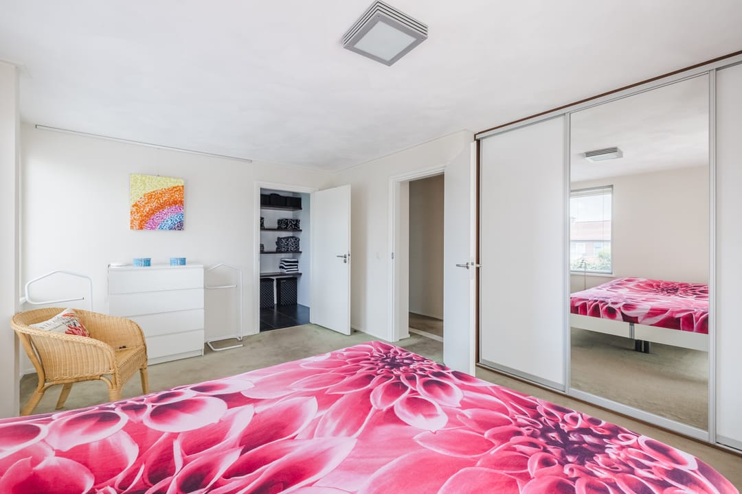 Foto 31 van van Limburg Stirumstraat 62