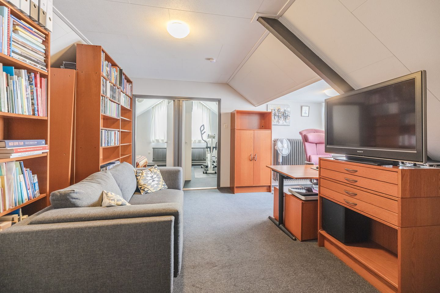 Foto 50 van van Limburg Stirumstraat 62