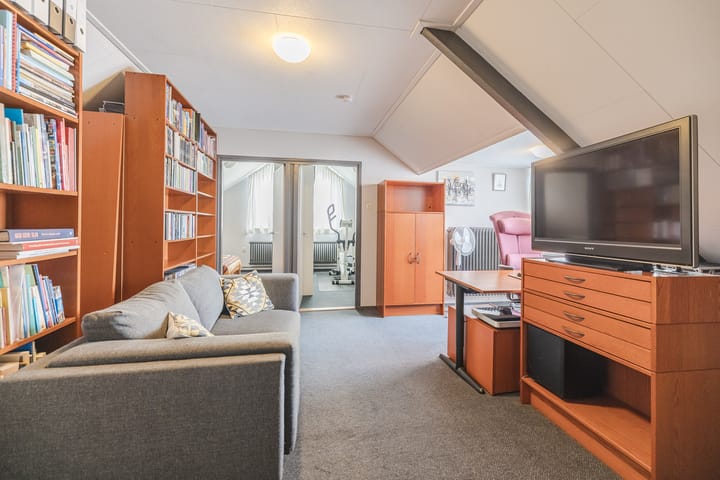 Foto 50 van van Limburg Stirumstraat 62