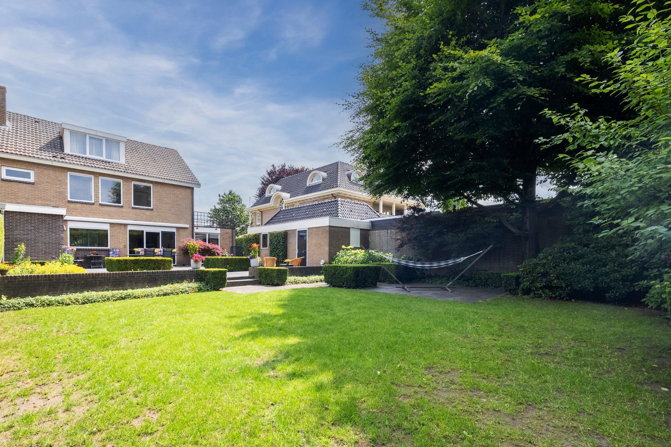 Foto 72 van van Limburg Stirumstraat 62