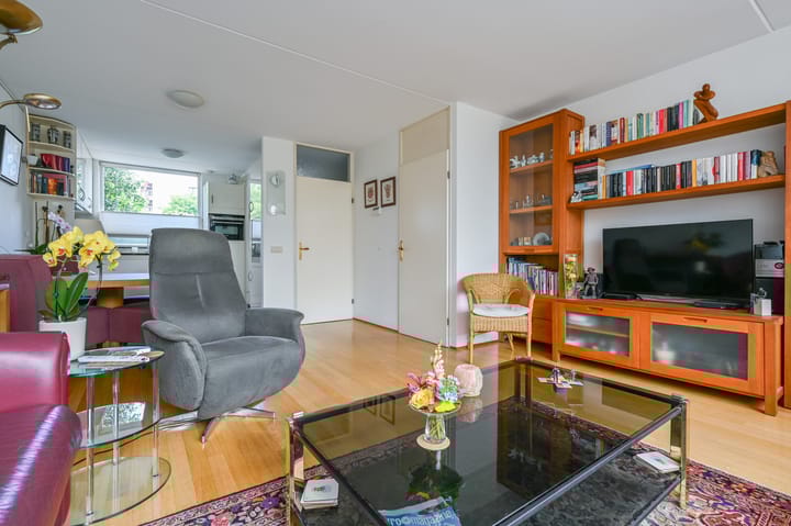 Foto 9 van Looijersdijk 51