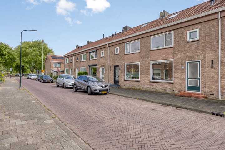 Foto 23 van Debussylaan 54