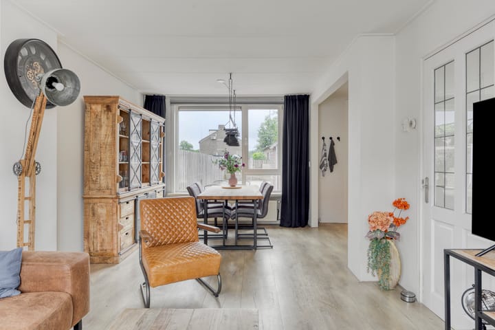 Foto 6 van Debussylaan 54