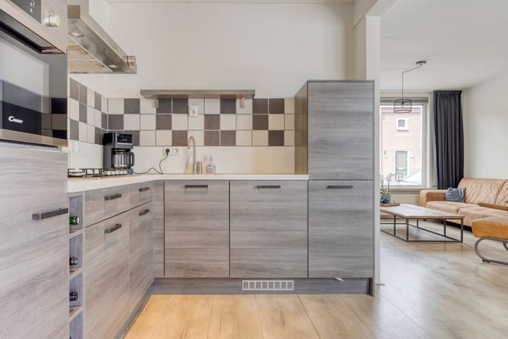 Foto 8 van Debussylaan 54