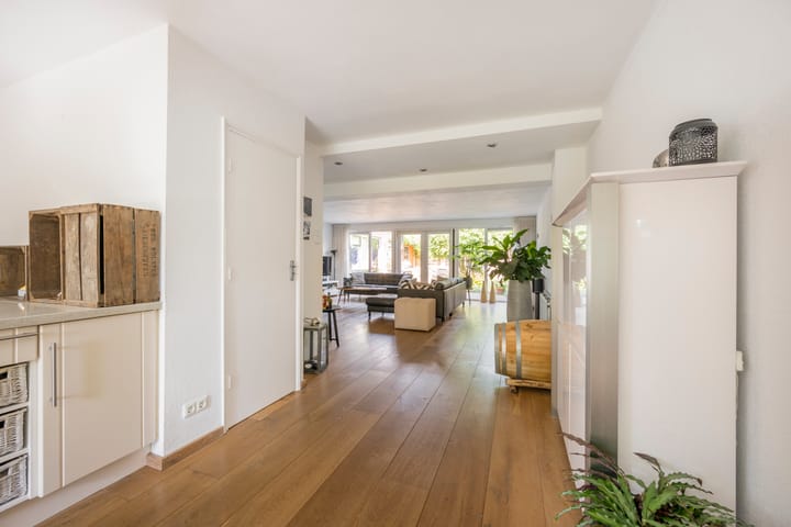 Foto 11 van Bernhardstraat 42