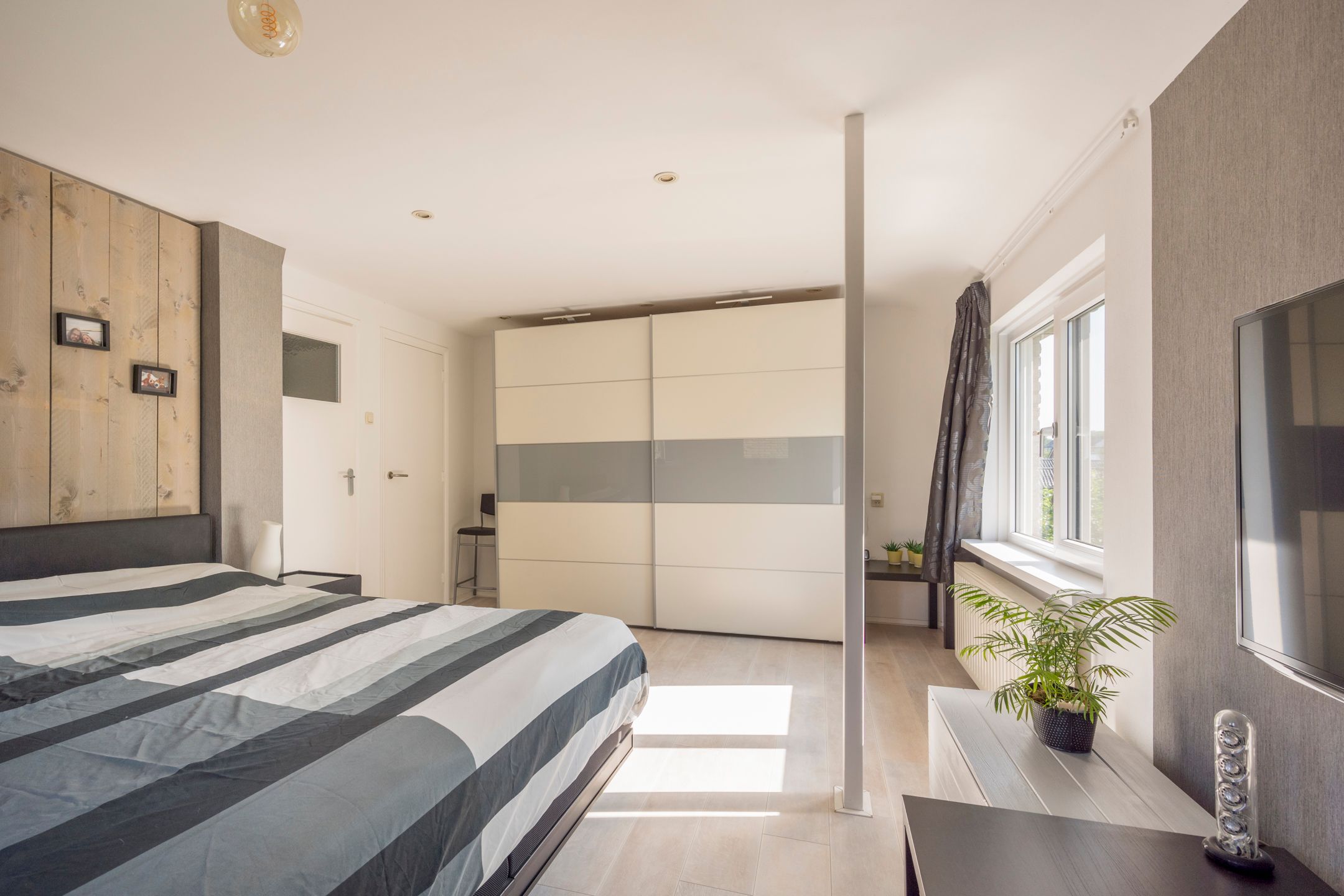 Foto 18 van Bernhardstraat 42