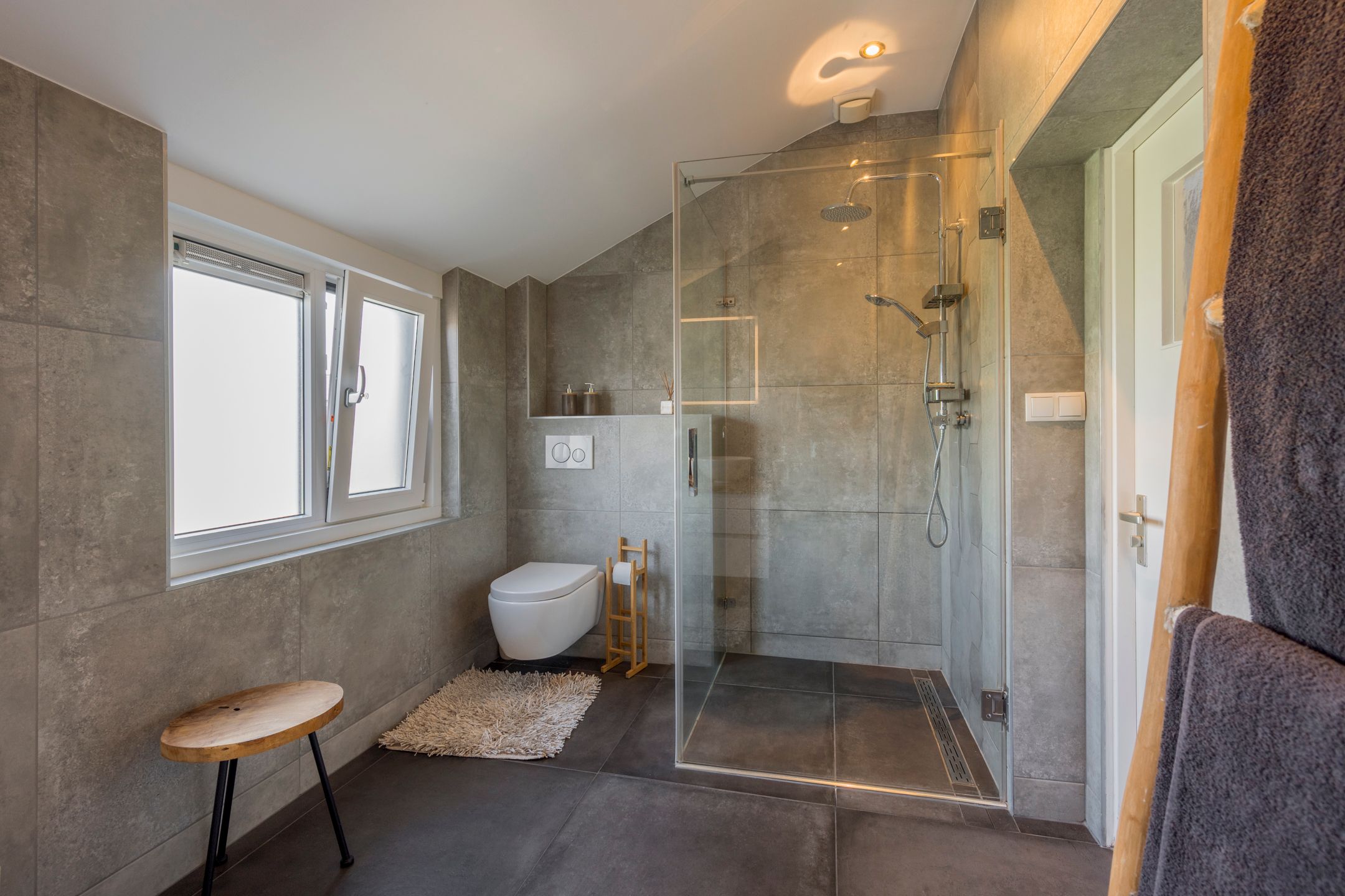 Foto 21 van Bernhardstraat 42