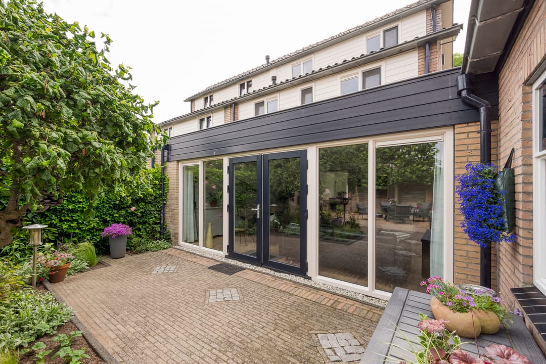 Foto 37 van Bernhardstraat 42