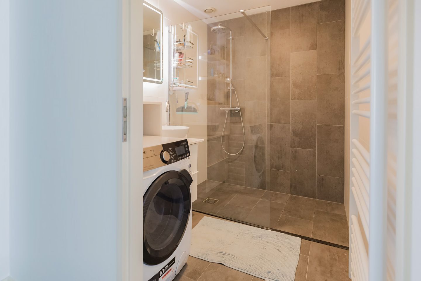 Foto 25 van Maan Bastion 126