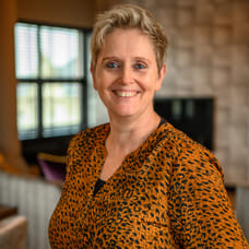 Carla Sawyer - Commercieel Medewerker