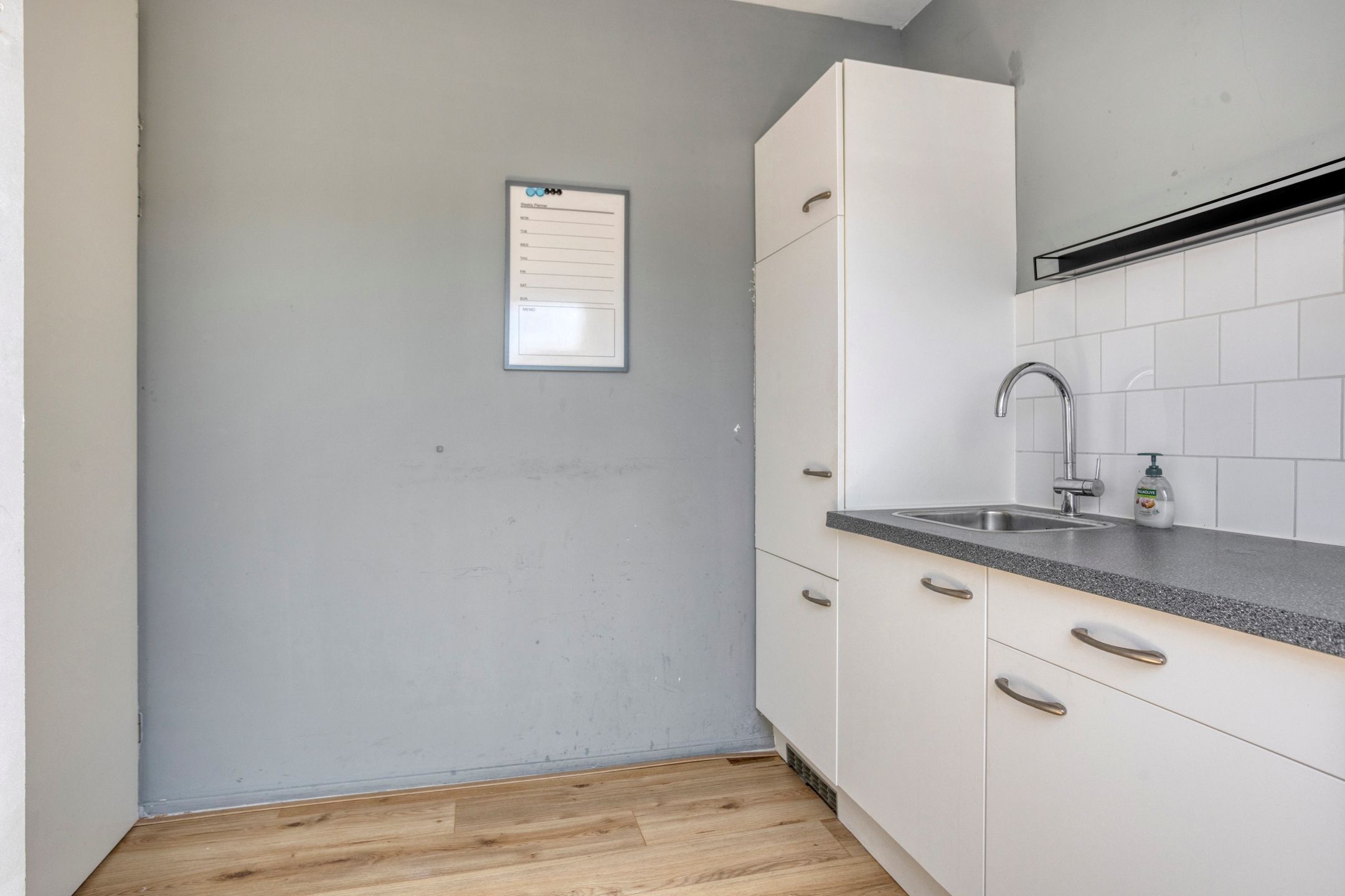 Photo 6 of Raadhuisstraat 5-C